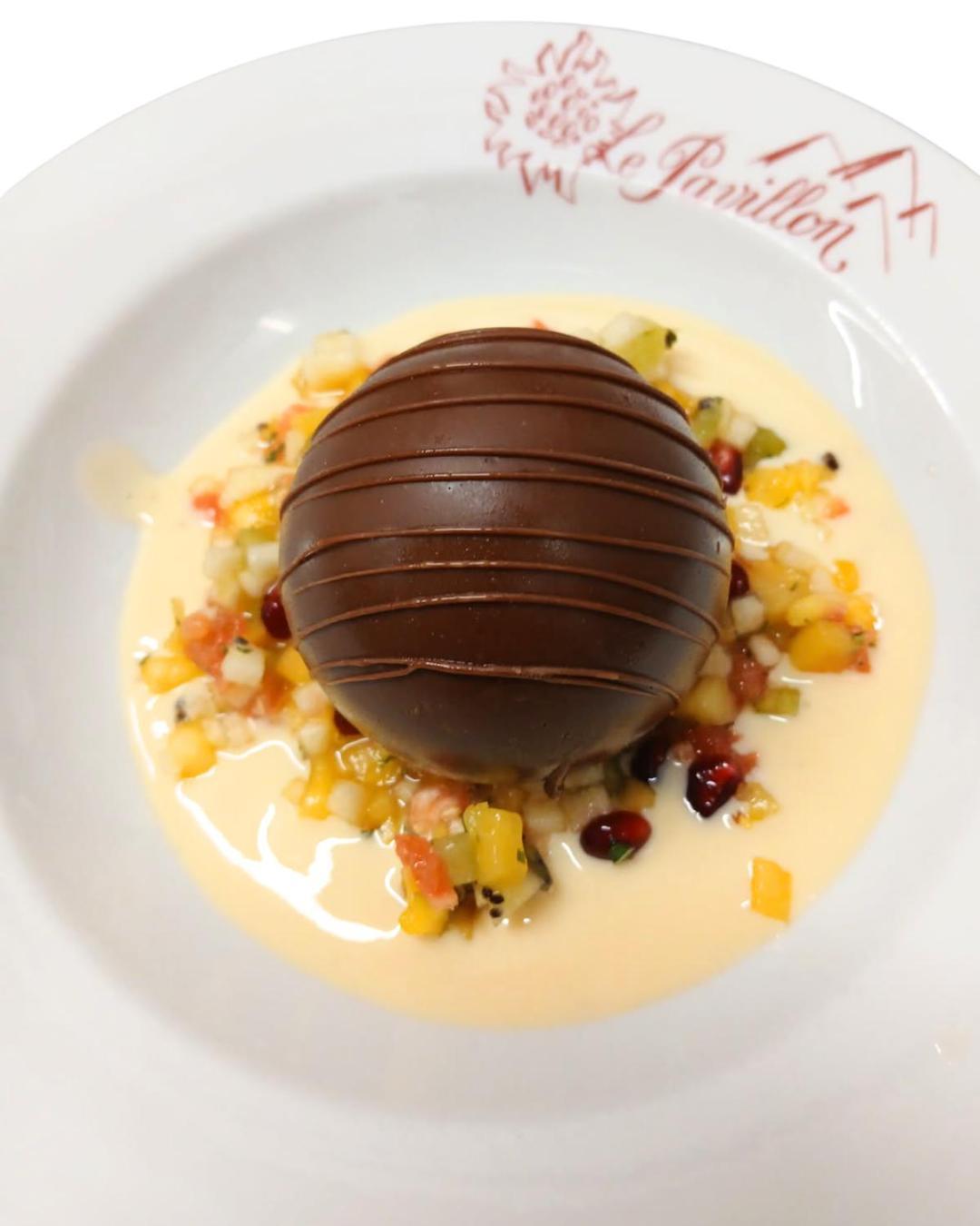 Restaurant Pavillon Carina Hotel 2*